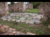 07720 ostia - regio iv - insula ii - terme del faro (iv,ii,1) - raum (3a) - apodyterium - bli ri sueden - 01-2024.jpg